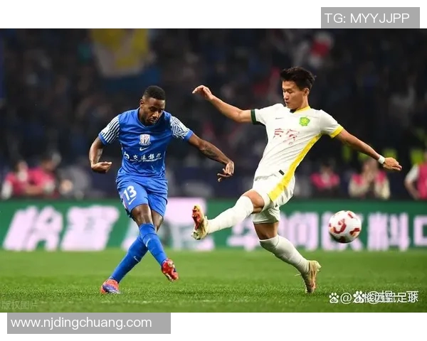 2017年北京国安与上海申花激战成名的经典对决回顾与分析 2017年北京国安与上海申花激战成名的经典对决回顾与分析